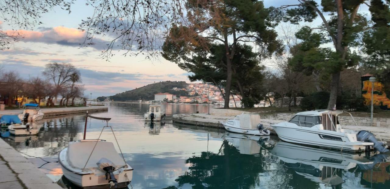 Apartment Villa Businci Trogir Exterior foto