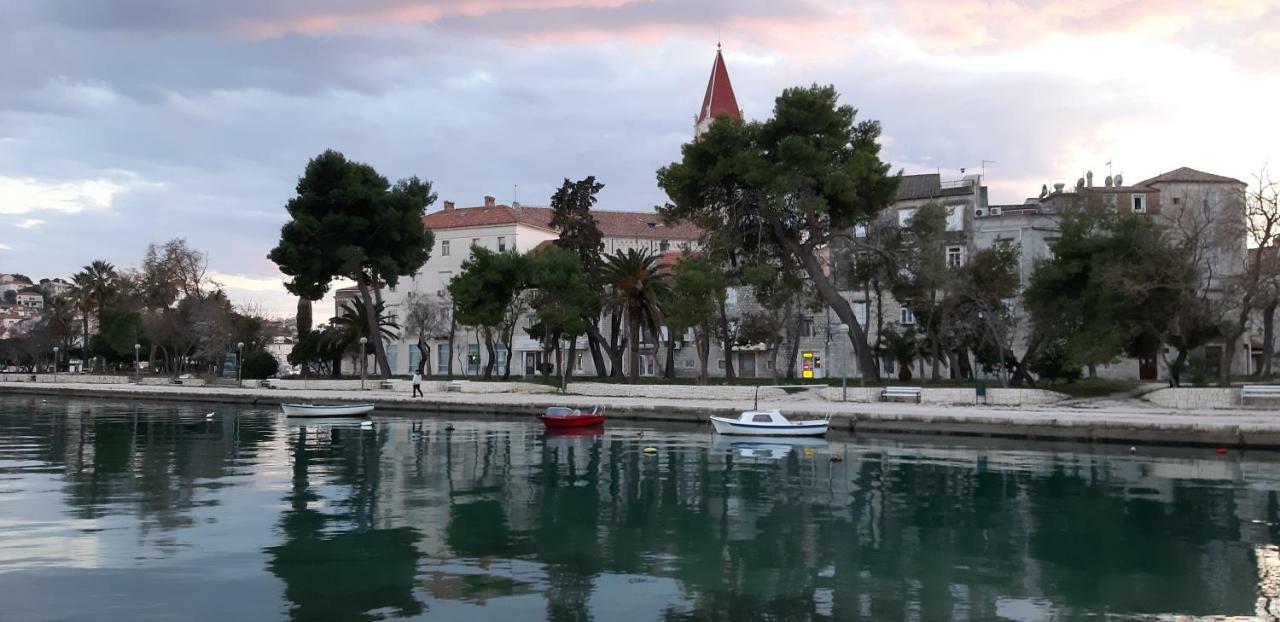 Apartment Villa Businci Trogir Exterior foto